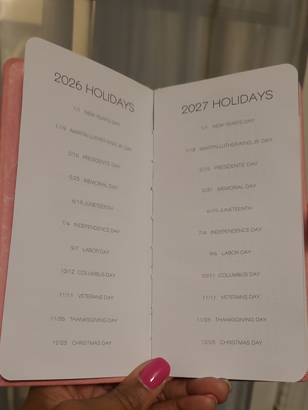 2027 Weekly Planner Pink Faux Leather with Gold Foil - Picture 10 of 10